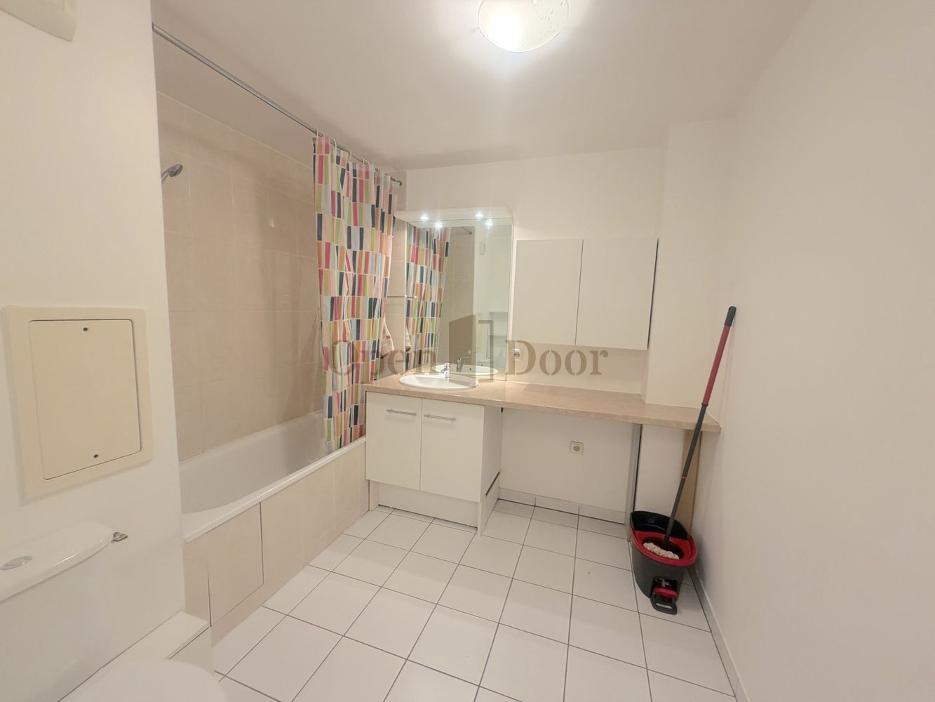 
                                                Location
                                                 T2 MEUBLÉ 45 m² · BALCON · PARKING — SEVRAN