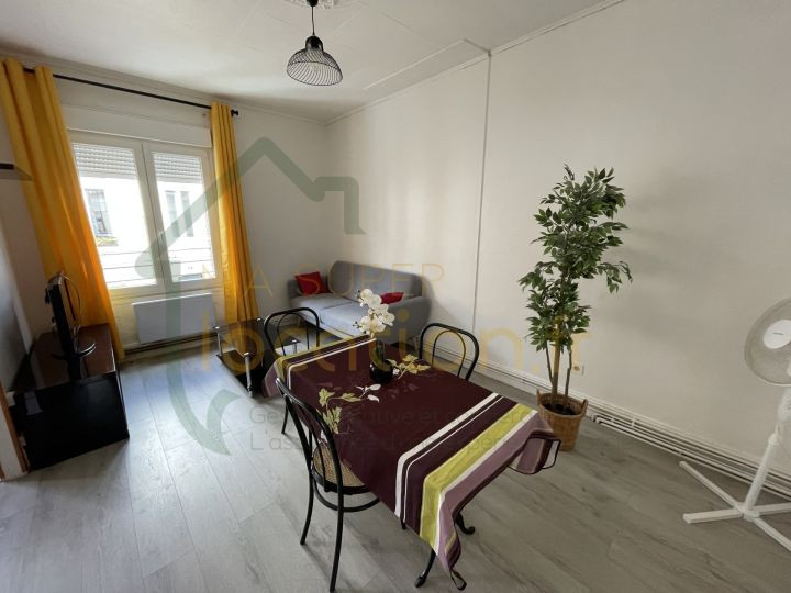 
                                                Location
                                                 T2 meublé 50 m2