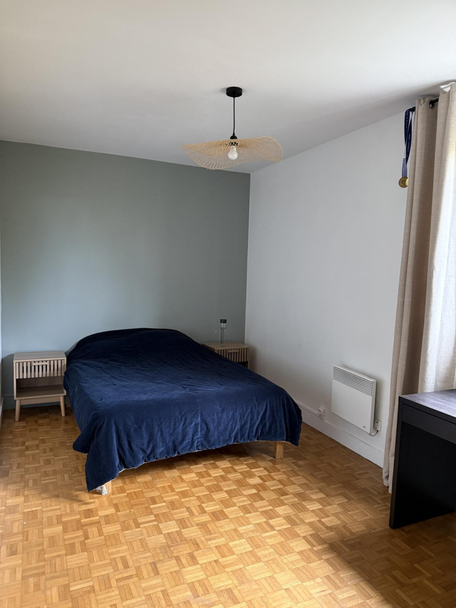 
                                                Location
                                                 T2 Meublé 52 m²  Bois-Colombes (Bourguignon)