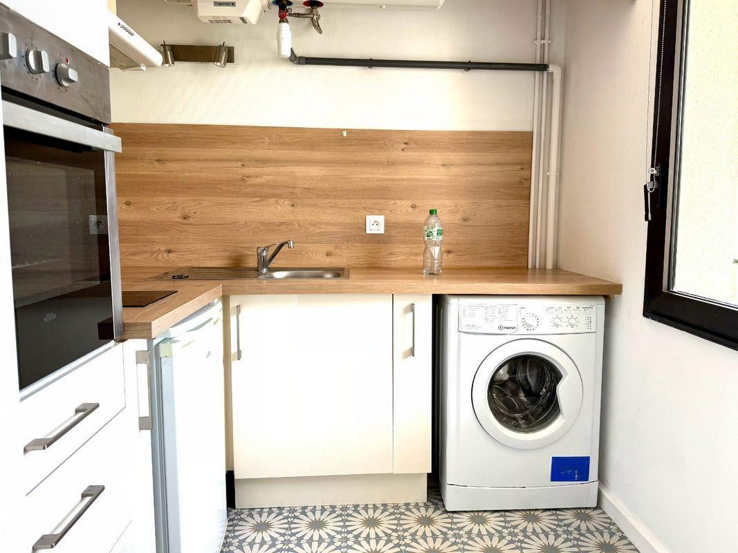 
                                                Location
                                                 T2 meublé