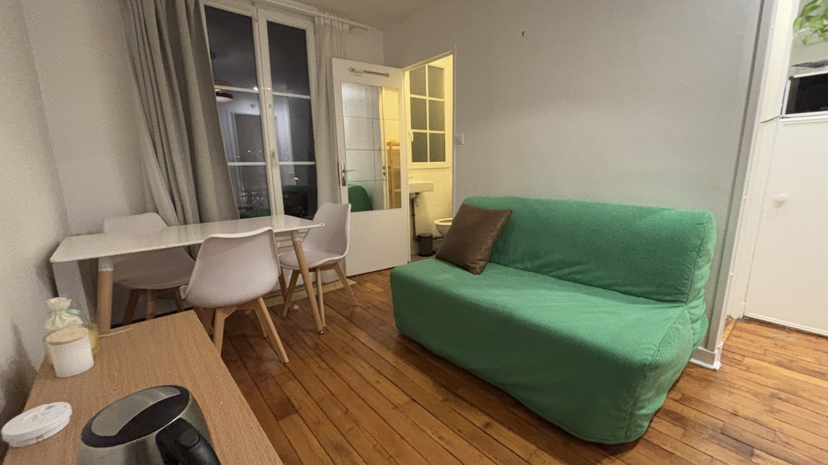 
                                                Location
                                                 T2 meublé à Ivry-sur-Seine
