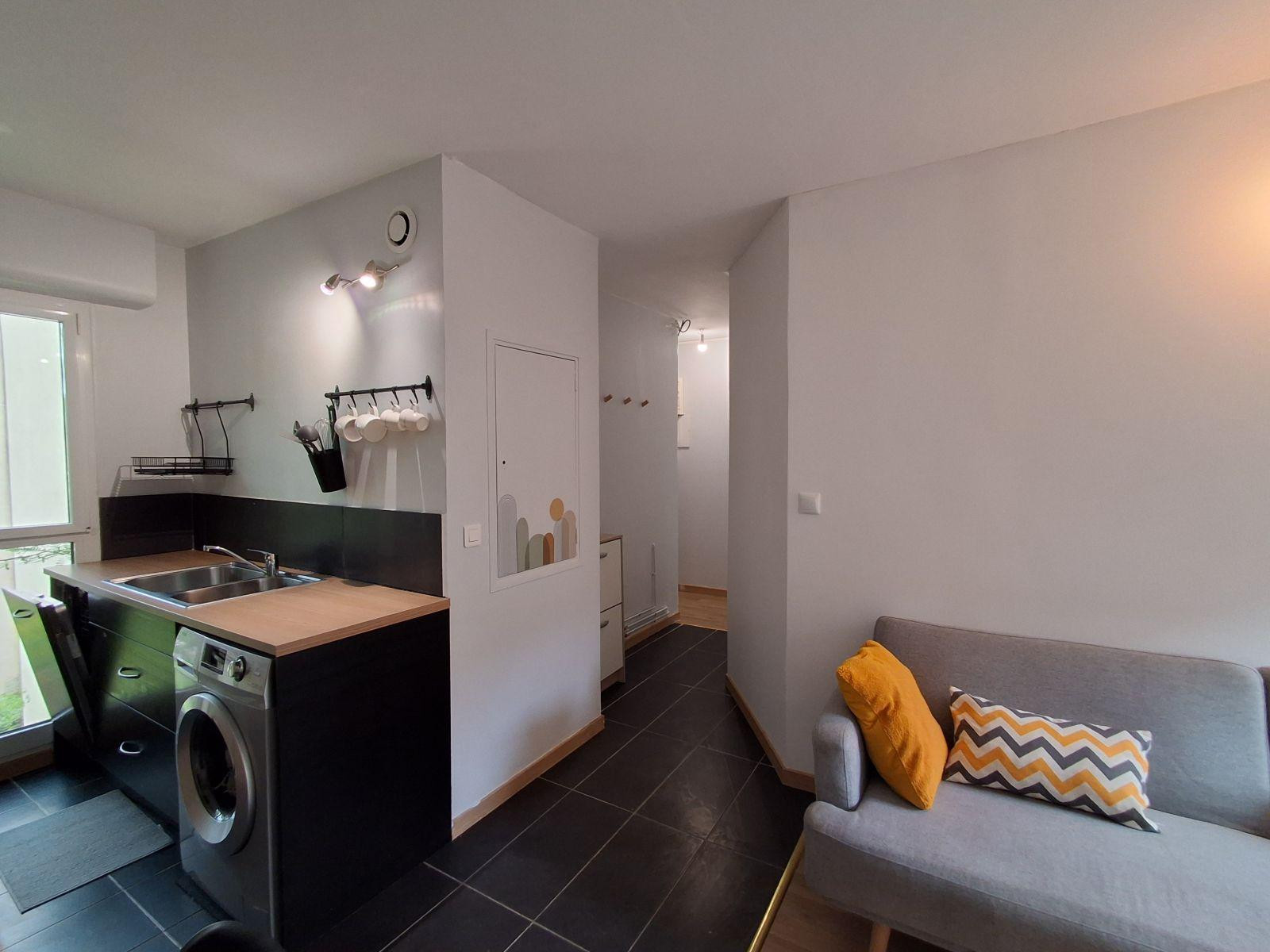 
                                                Location
                                                 T2 Meublé à Verneuil-sur-Seine Centre-Ville, gare