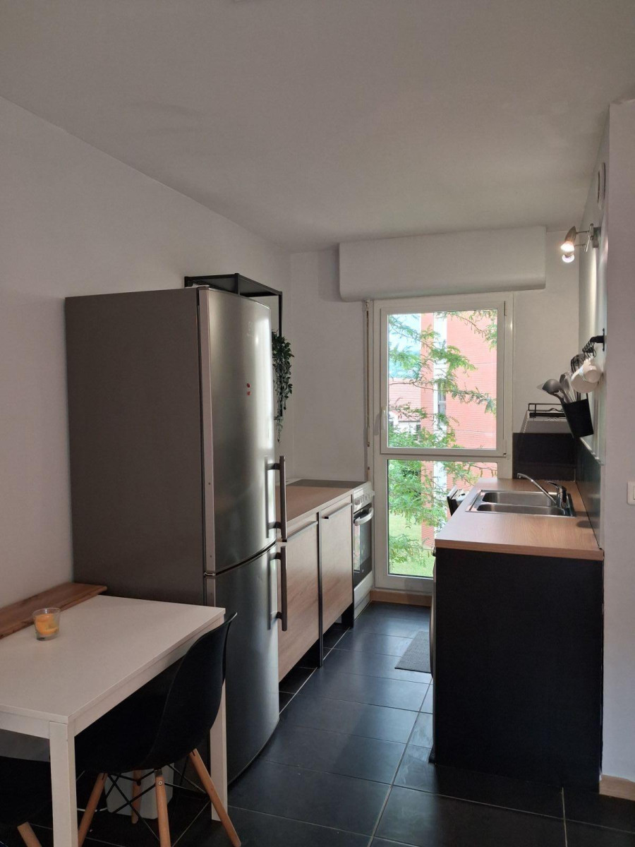 
                                                Location
                                                 T2 Meublé à Verneuil-sur-Seine Centre-Ville, gare