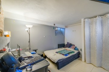 
                                                Location
                                                 T2 meublé au 218 Rue Saint-Denis, 75002, Paris