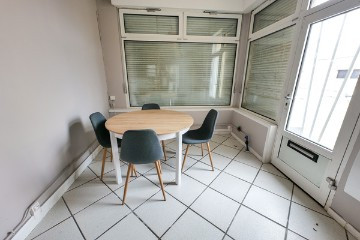 
                                                Location
                                                 T2 meublé au 218 Rue Saint-Denis, 75002, Paris