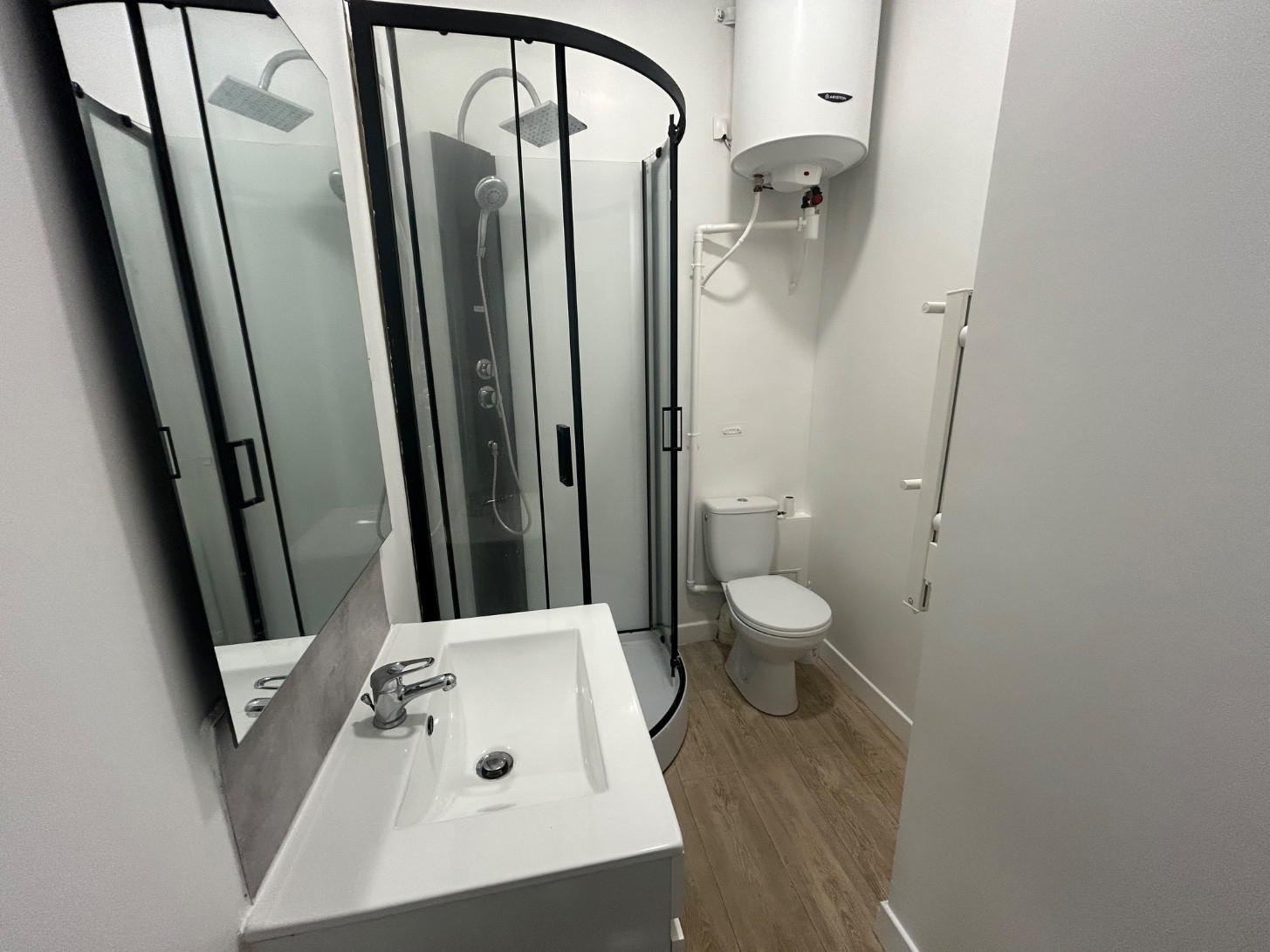 
                                                Location
                                                 T2 meublé avec jardin 330m2 & terrasse Amiens