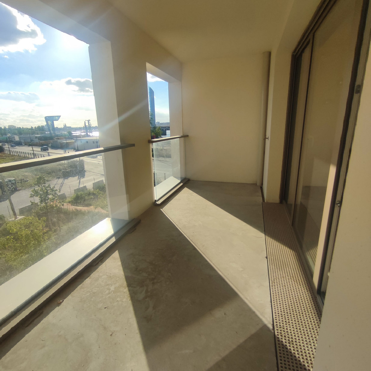 
                                                Location
                                                 T2 meublé Bordeaux