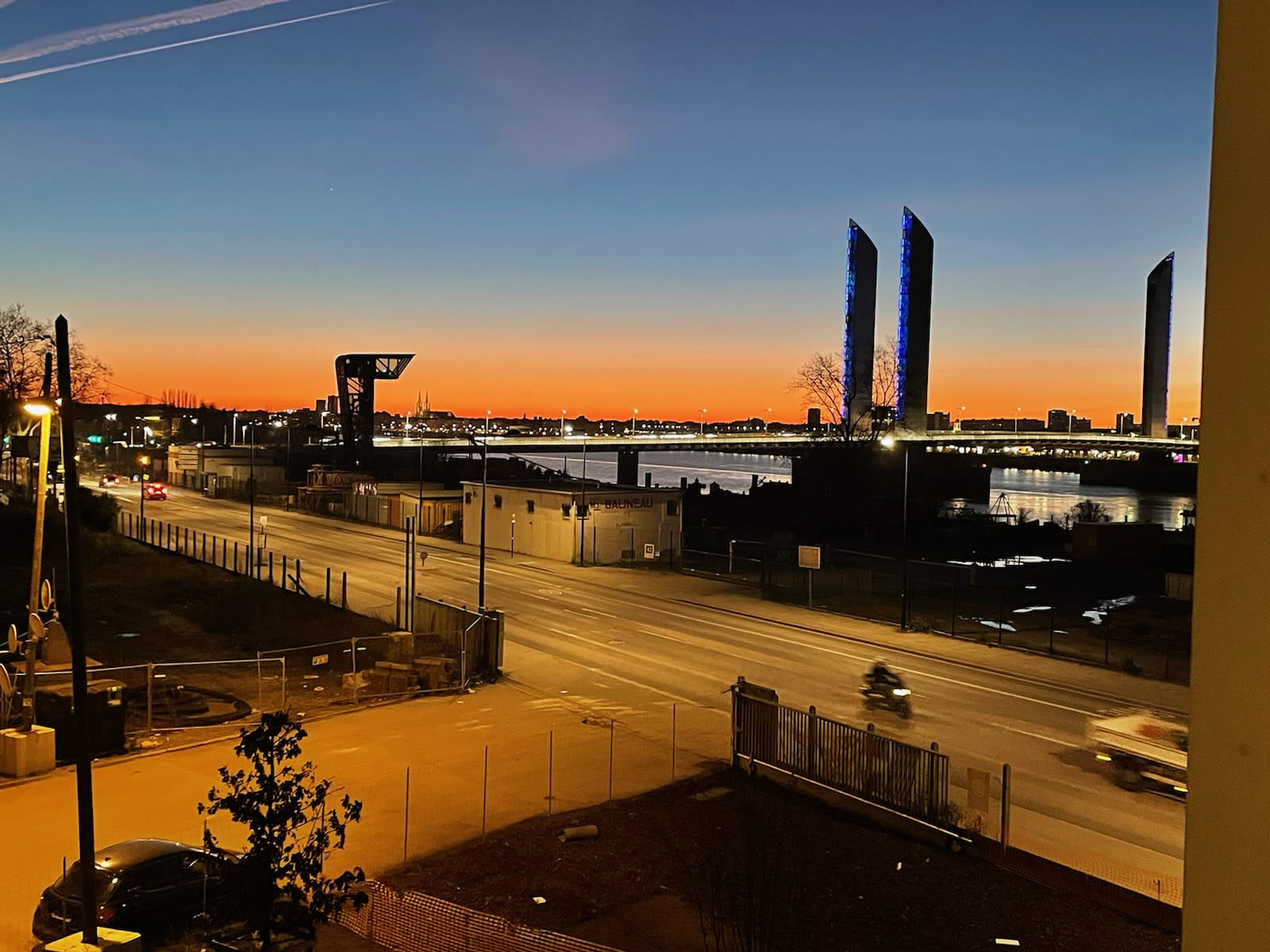 
                                                Location
                                                 T2 meublé Bordeaux
