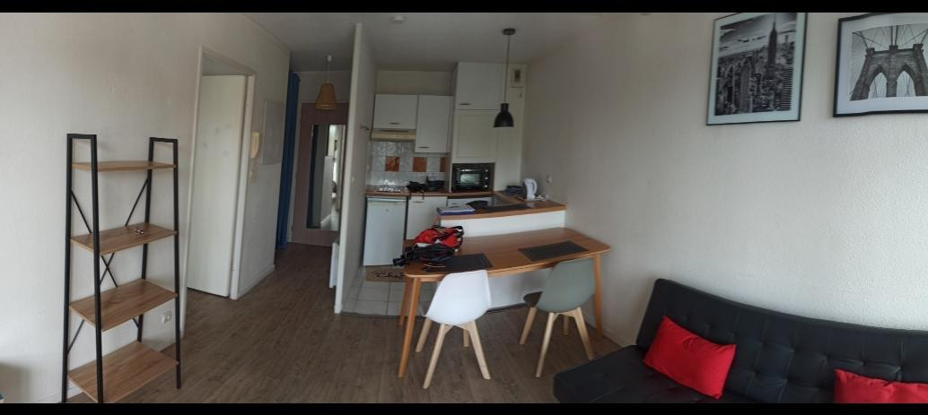 
                                                Location
                                                 T2 meublé dans le centre de Merignac