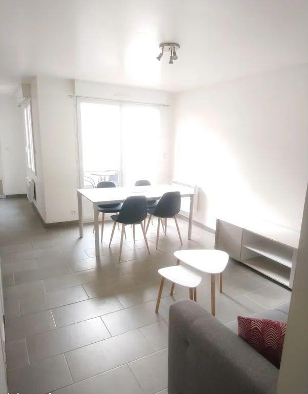 
                                                Location
                                                 T2 meublé de 35 m² proche de la gare