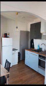 
                                                Location
                                                 T2 meublé et lumineux dans le 18eme