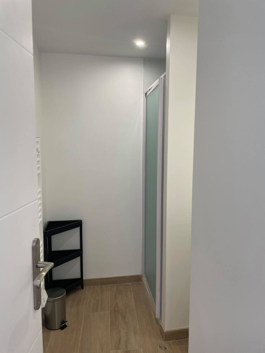
                                                Location
                                                 T2 meublé lumineux à Caluire-et-Cuire