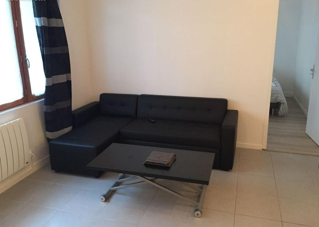 
                                                Location
                                                 T2 meublé Lyon 8