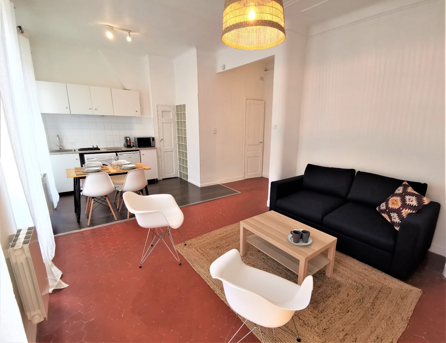 
                                                Location
                                                 T2 meublé - Parc Longchamp - 42m², Marseille 4ème