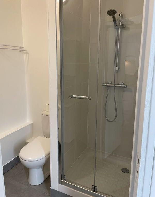 
                                                Location
                                                 T2 meublé Paris 15 Cambronne