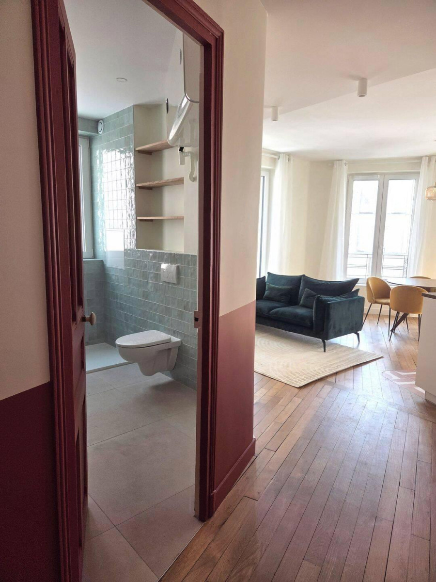
                                                Location
                                                 T2 meublé près de la Défense