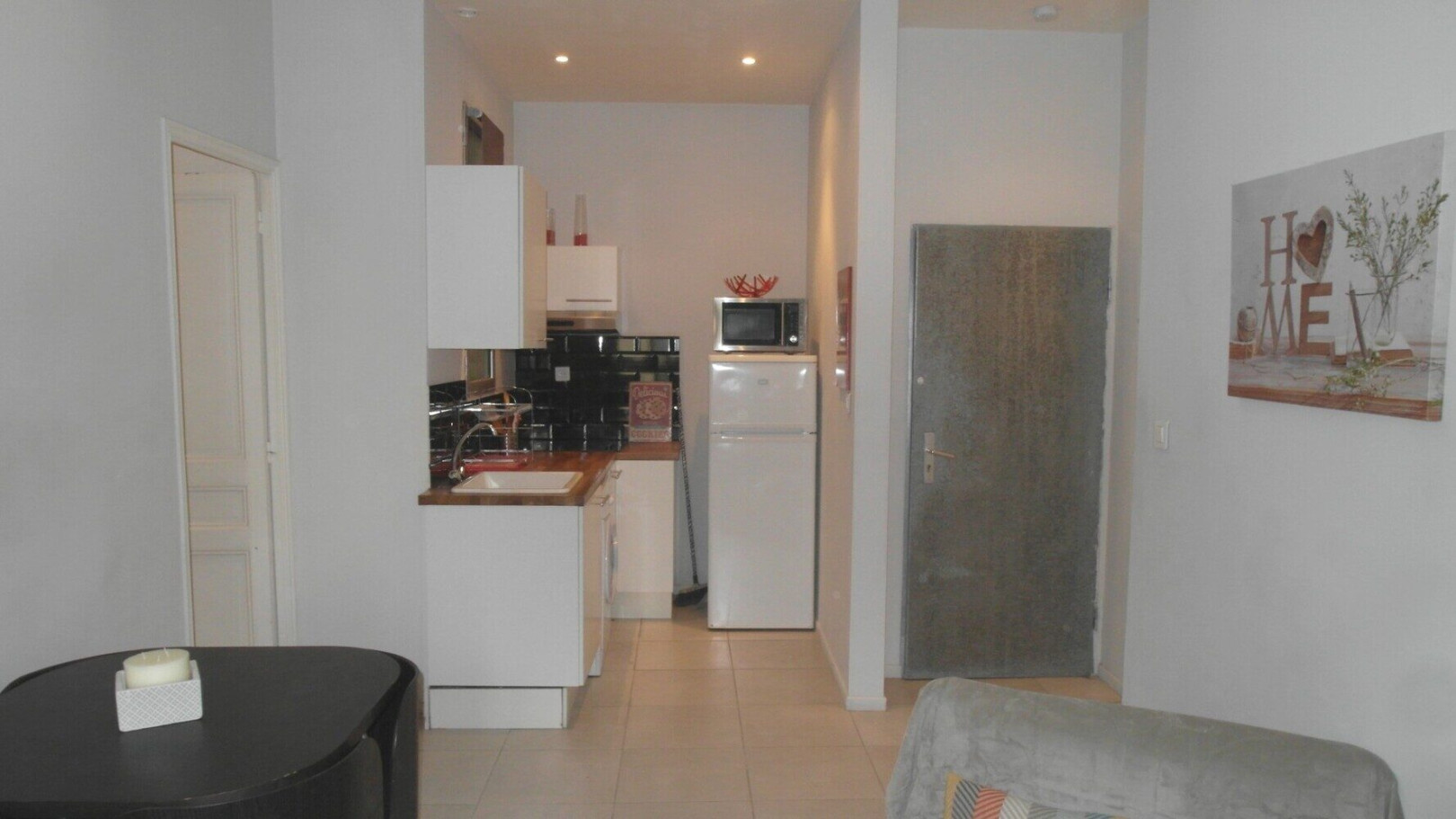 
                                                Location
                                                 T2 meublé - Quartier Blancarde