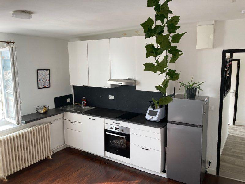 
                                                Location
                                                 T2 meublé quartier St-Félix