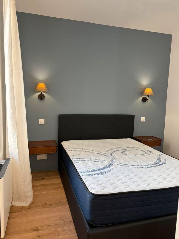 
                                                Location
                                                 T2 meublé refait à neuf – très lumineux