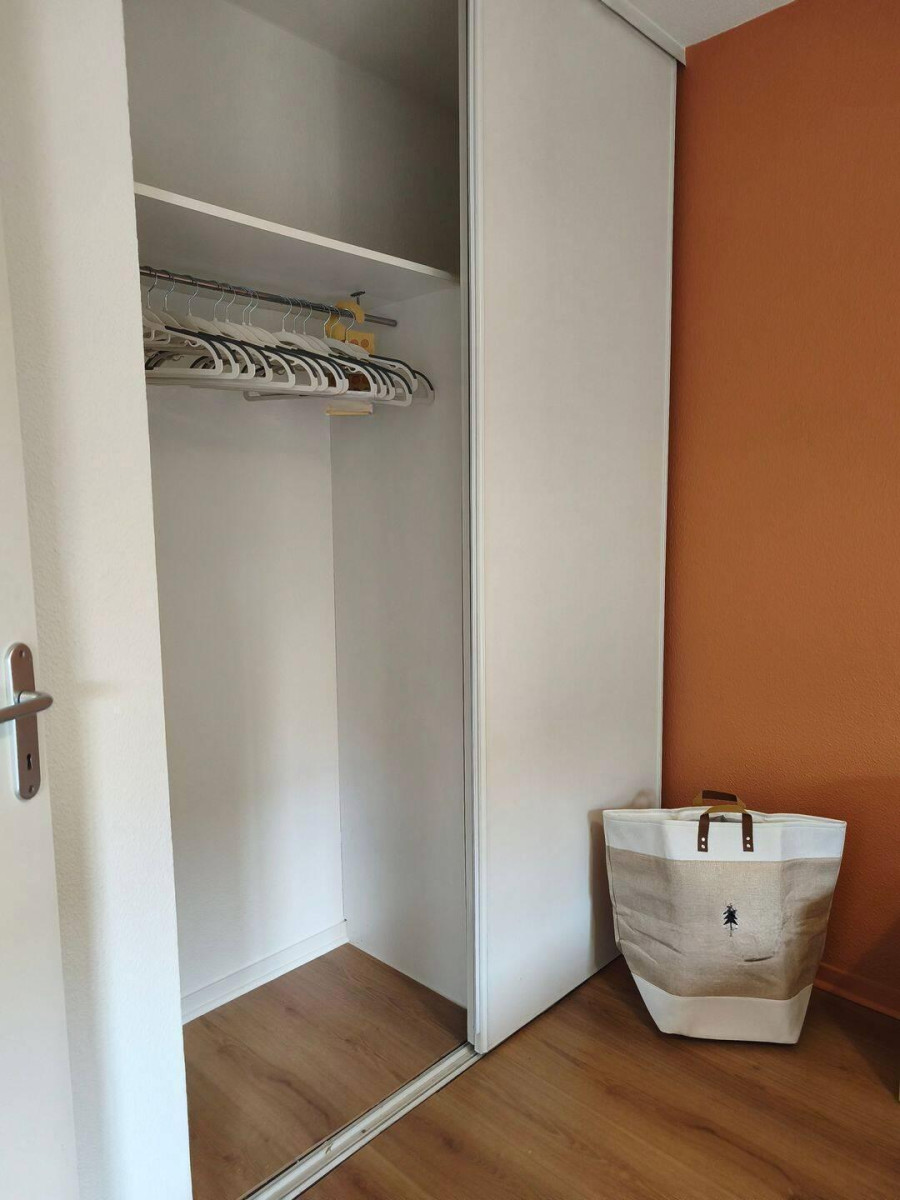 
                                                Location
                                                 T2 meublé rénové avec piscine – Toulouse Bonnefoy