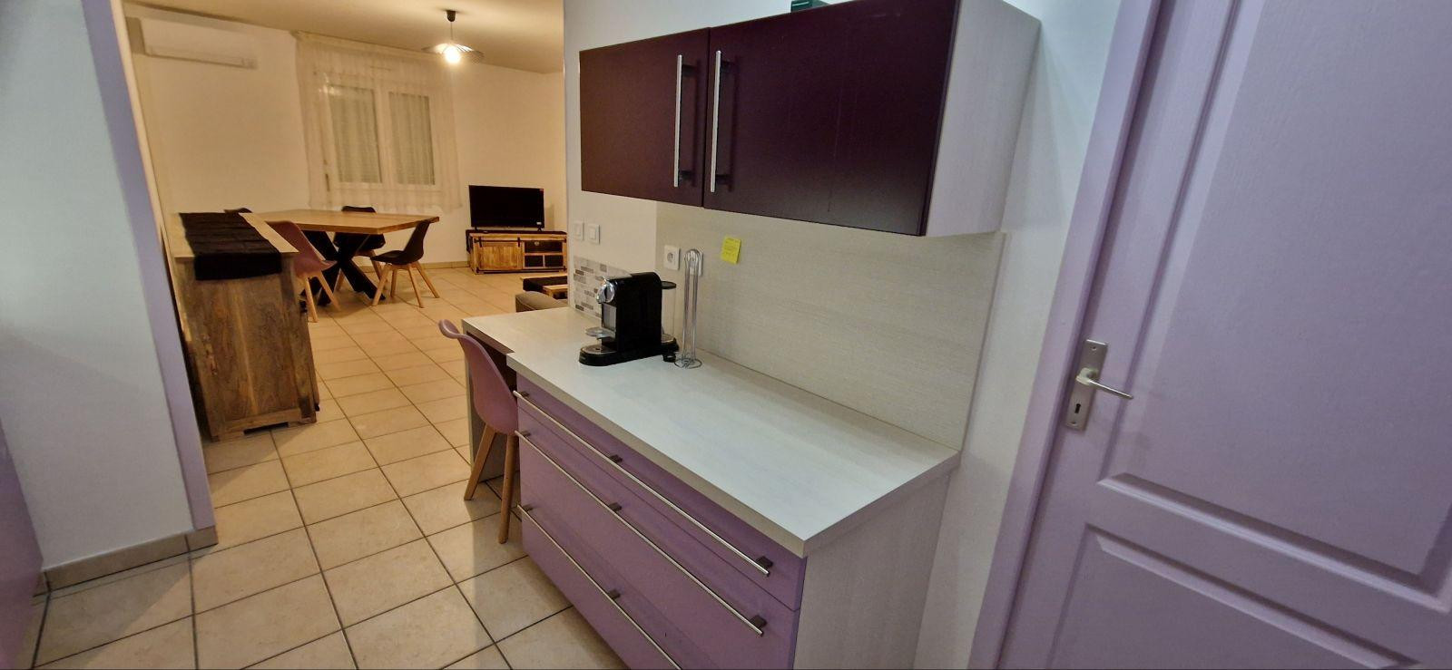 
                                                Location
                                                 T2 MEUBLÉ REZ DE JARDIN