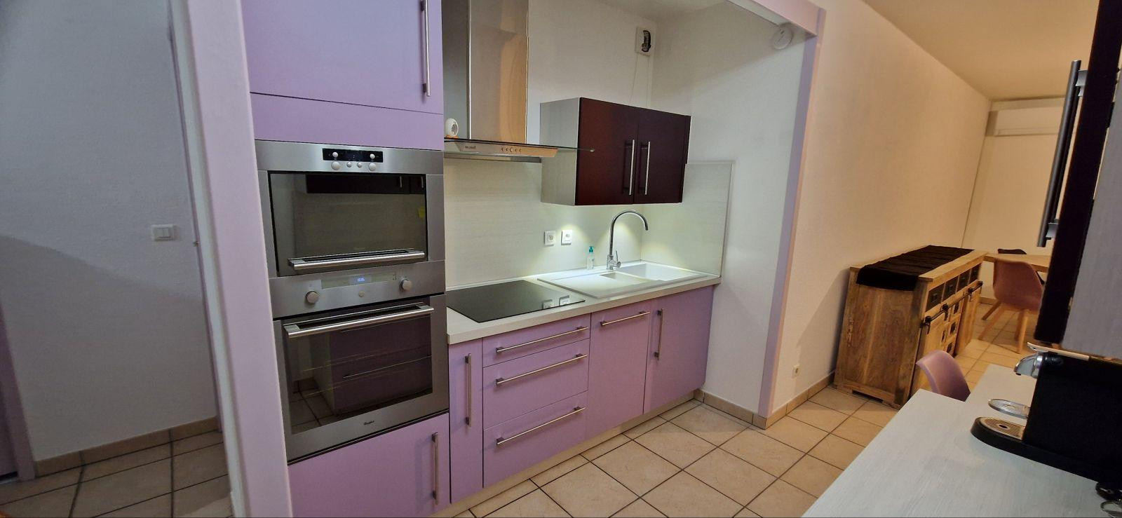 
                                                Location
                                                 T2 meublé rez de jardin secteur calme