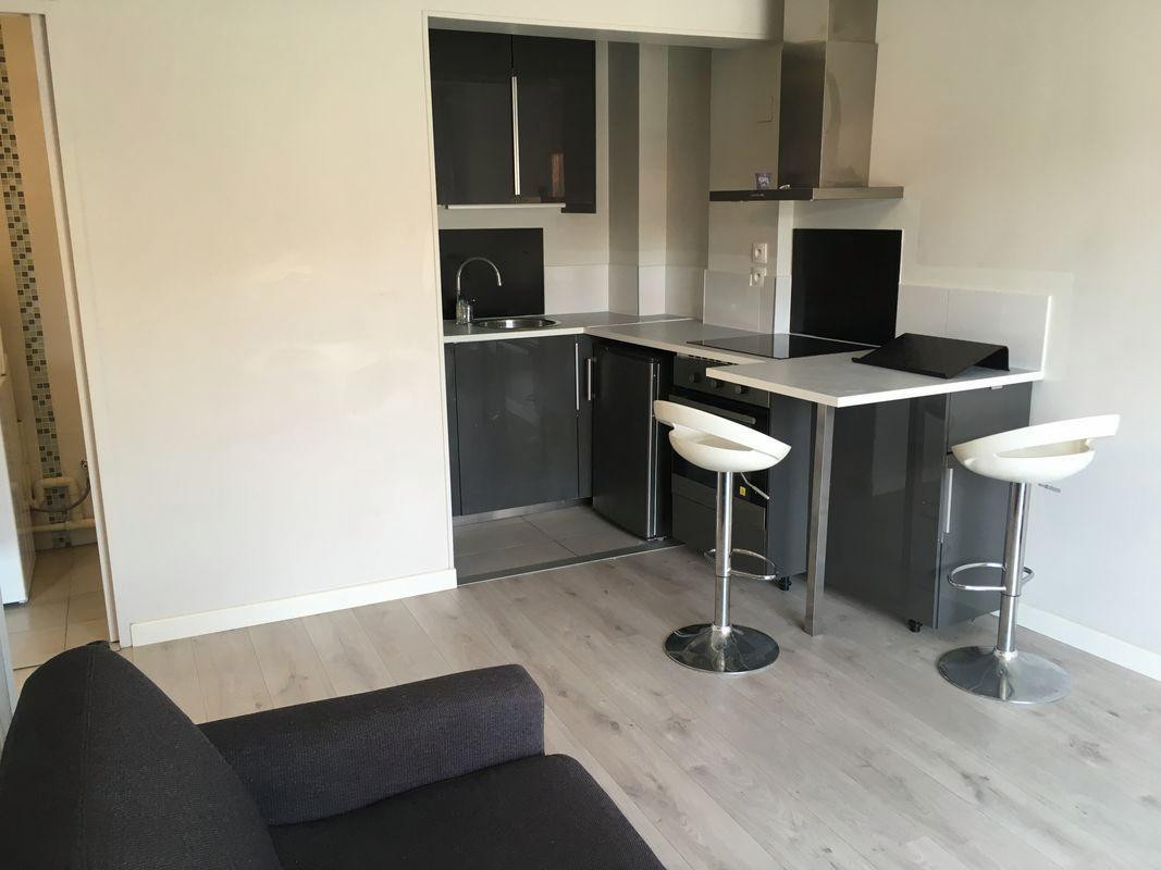 
                                                Location
                                                 T2 Meublé Saint-Aubin