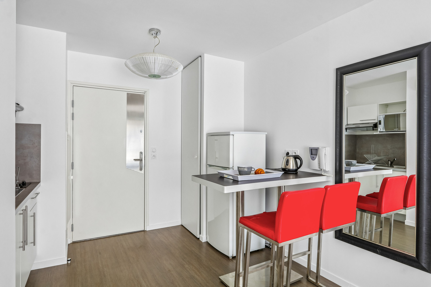 
                                                Location
                                                 T2 meublé Saint Herblain