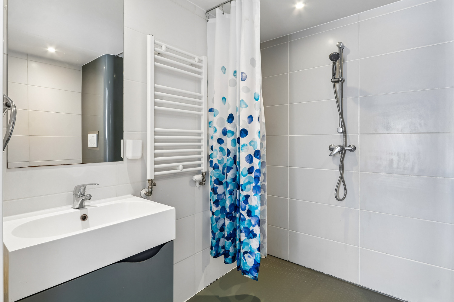 
                                                Location
                                                 T2 meublé Saint Herblain