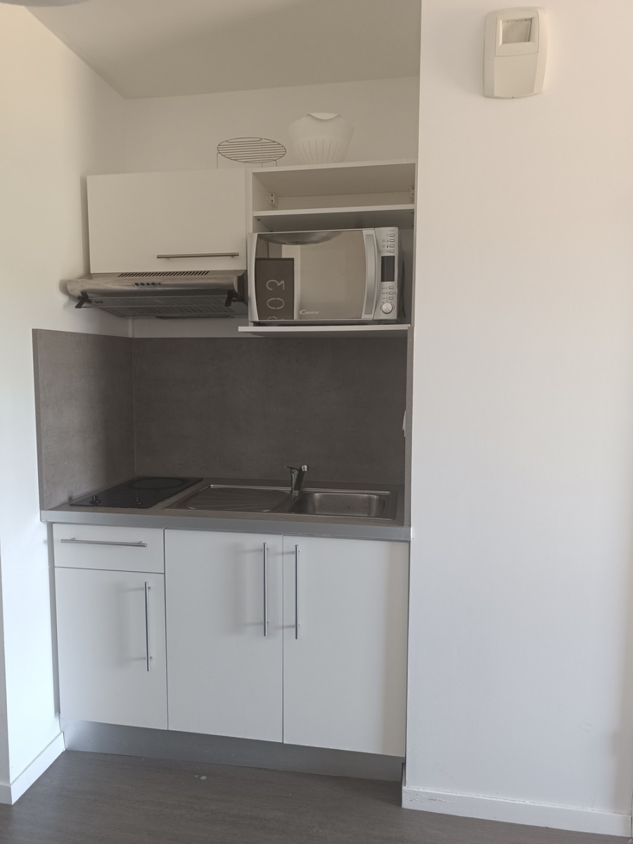 
                                                Location
                                                 T2 meublé Saint Herblain