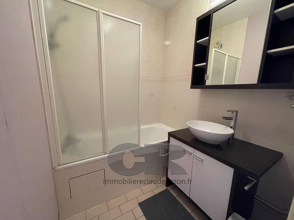 
                                                Location
                                                 t2 meuble - secteur rives de meurthe cristalleries