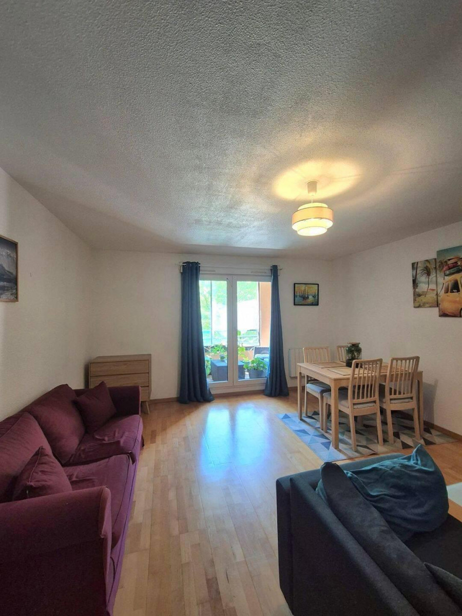 
                                                Location
                                                 T2 Meublé Standing – Loggia, Parking, Calme Absolu