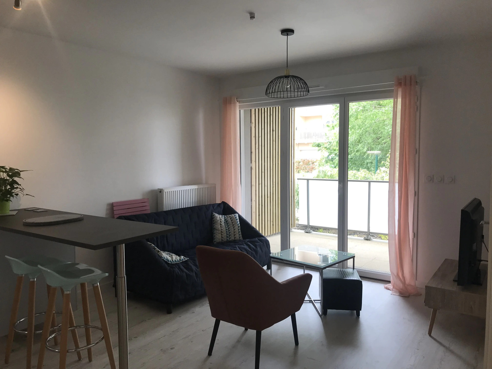 
                                                Location
                                                 T2 meublé Talence