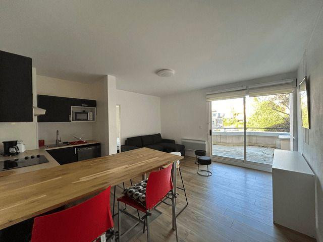 
                                                Location
                                                 T2 meublé Toulouse