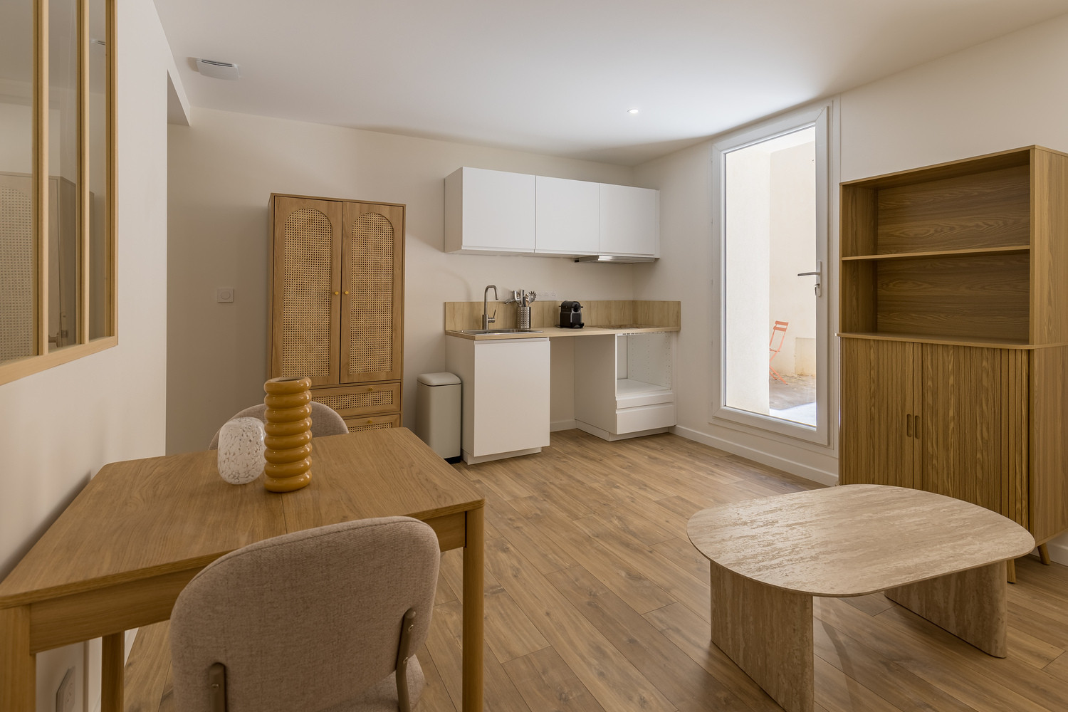 
                                                Location
                                                 T2 meublé - YOLOCOLIVING