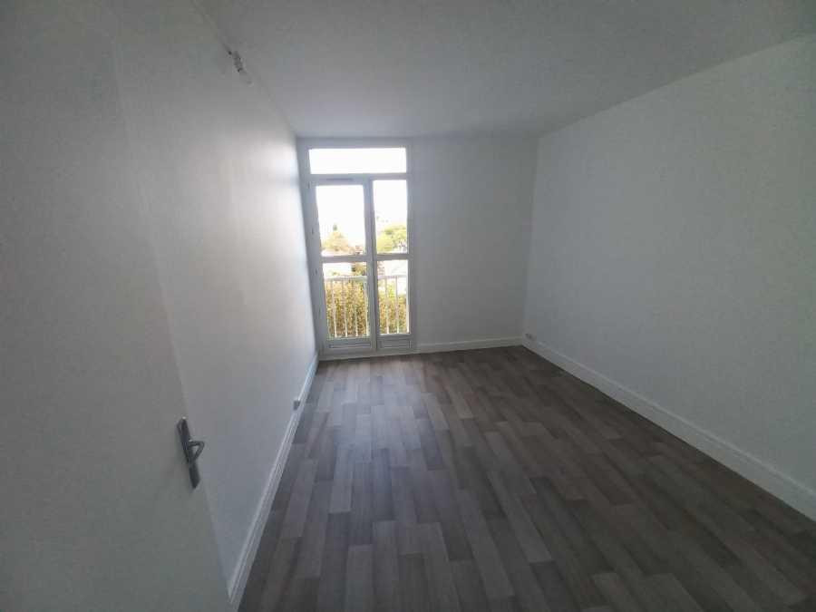 
                                                Location
                                                 T2 Montreuil La Boissière