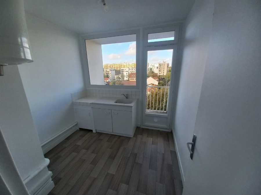 
                                                Location
                                                 T2 Montreuil La Boissière