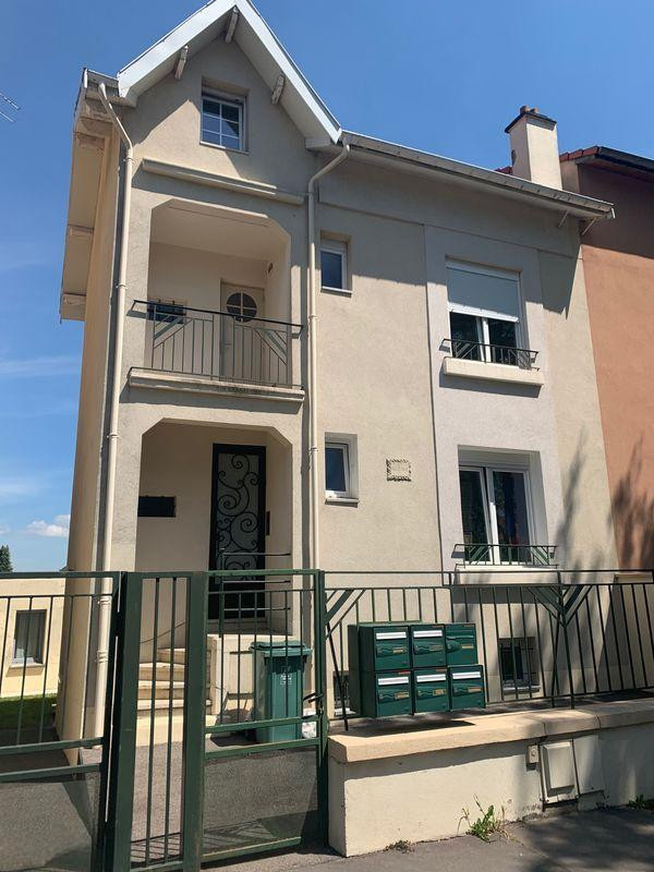 
                                                Location
                                                 T2 Nancy meublé