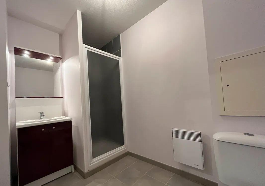 
                                                Location
                                                 T2 Nantes - Beauséjour 41m2 parking sécurisé