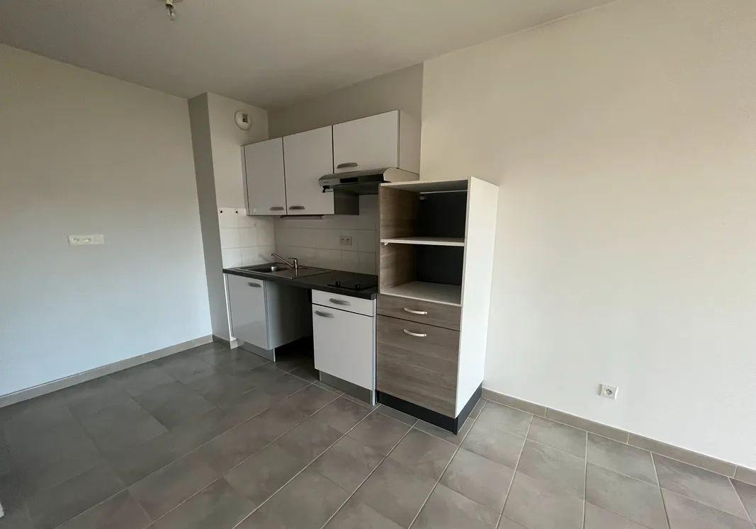 
                                                Location
                                                 T2 Nantes - Beauséjour 41m2 parking sécurisé