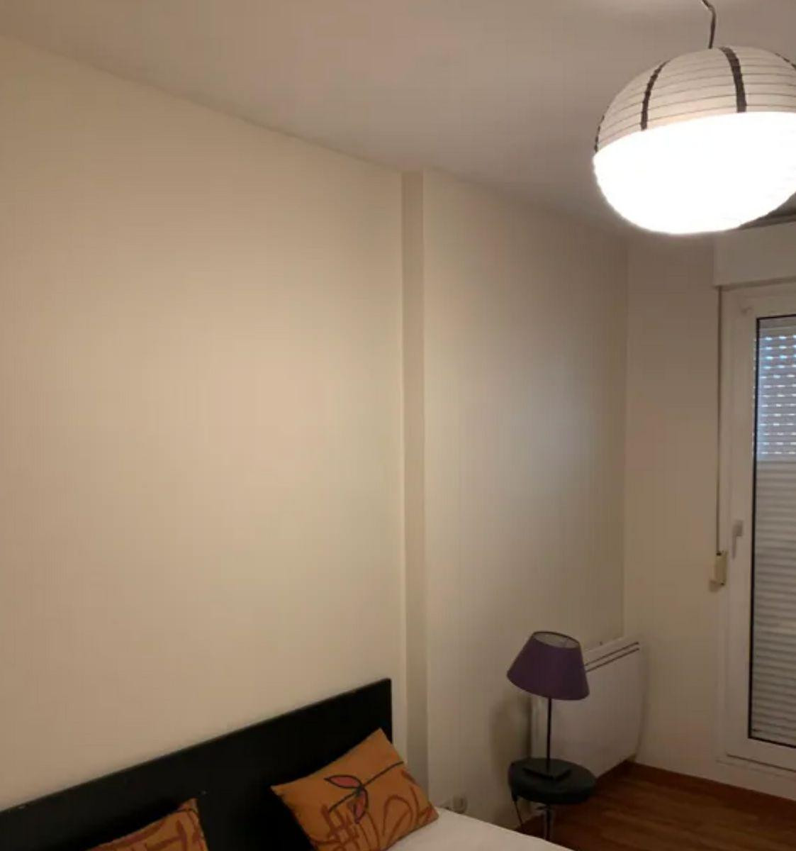 
                                                Location
                                                 T2 Nantes centre moutonnerie