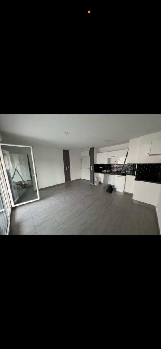 
                                                Location
                                                 T2 proche de saint Barnabé