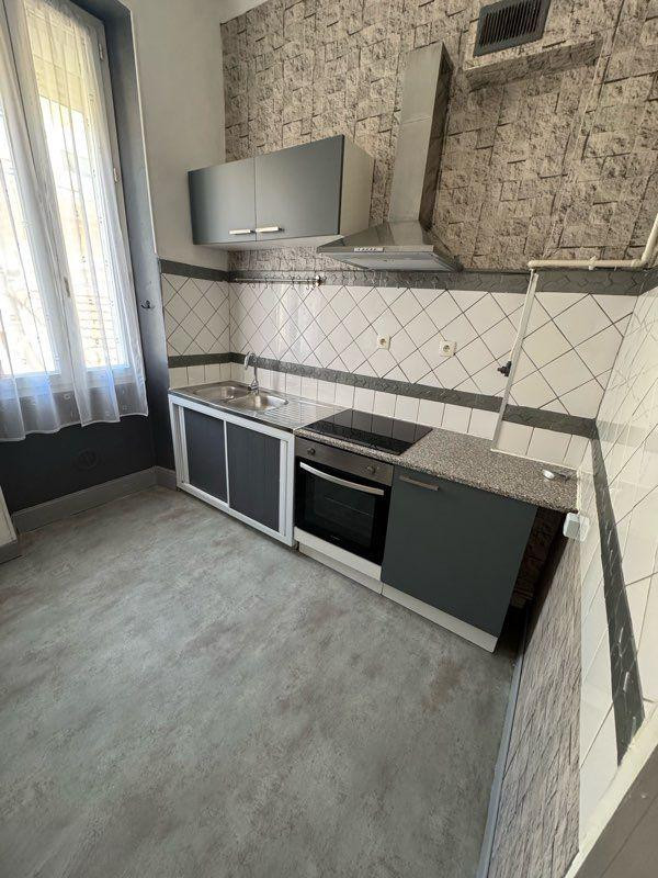 
                                                Location
                                                 T2 proximité Longchamp