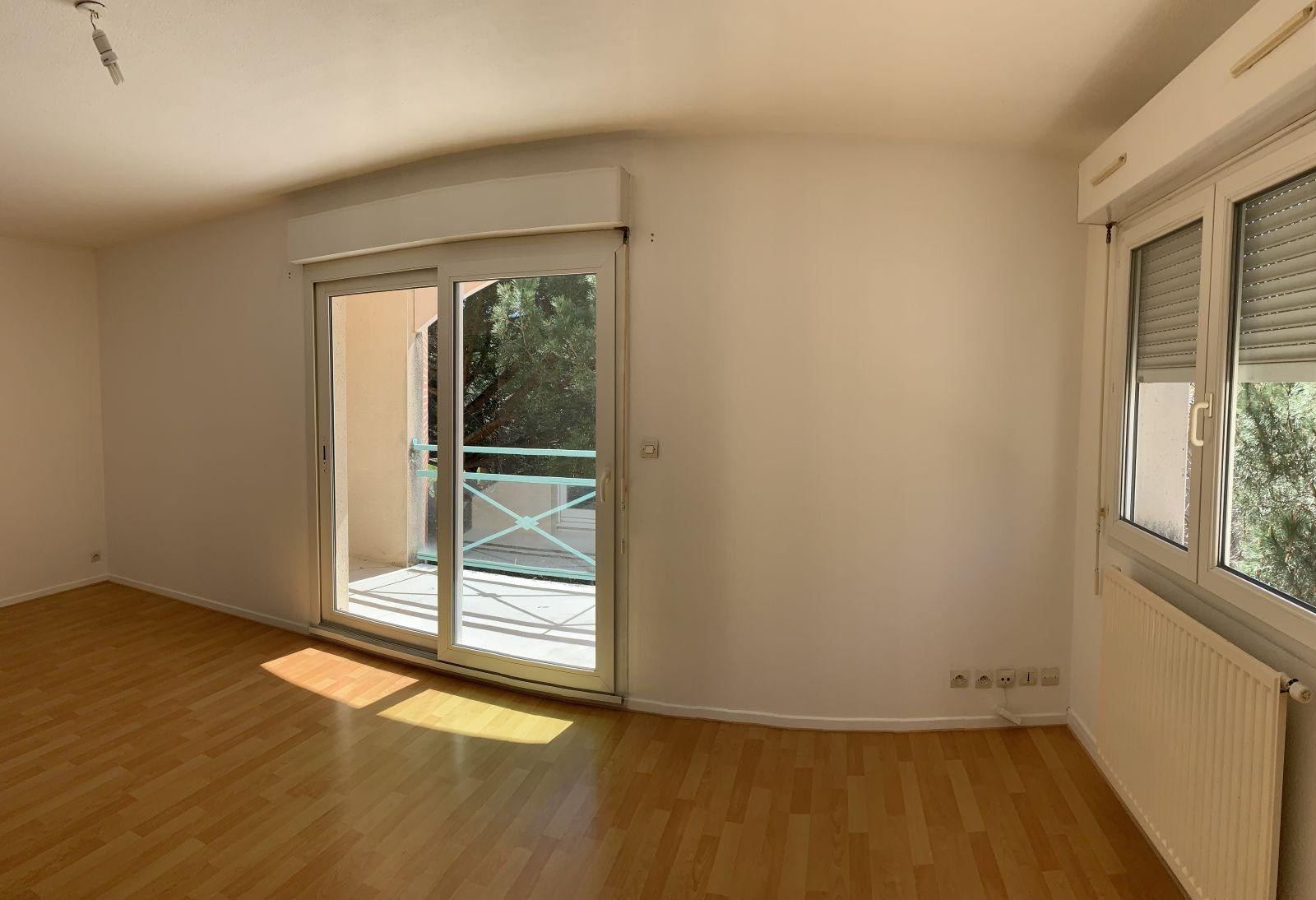 
                                                Location
                                                 T2 quartier résidentiel