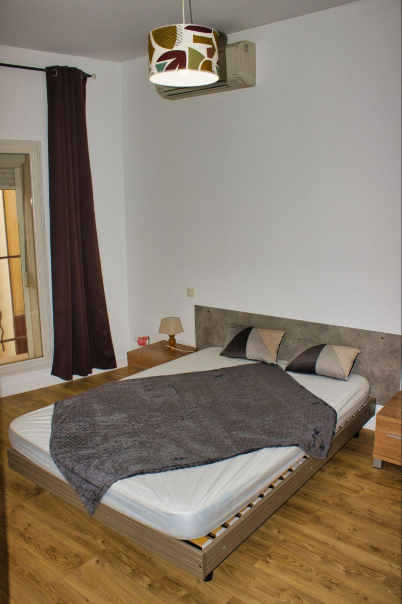 
                                                Location
                                                 T2 RDC centre ville au calme