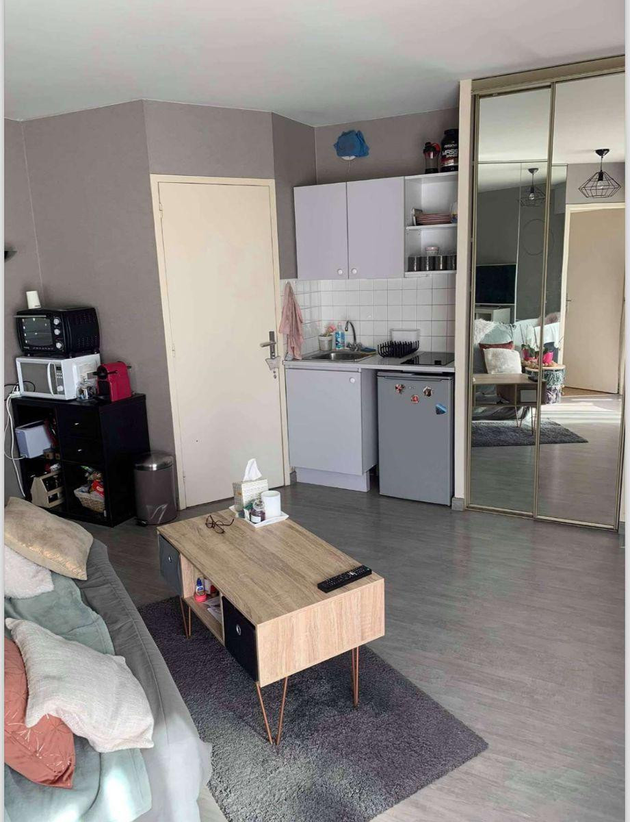 
                                                Location
                                                 T2 Rennes fac de droit + Parking