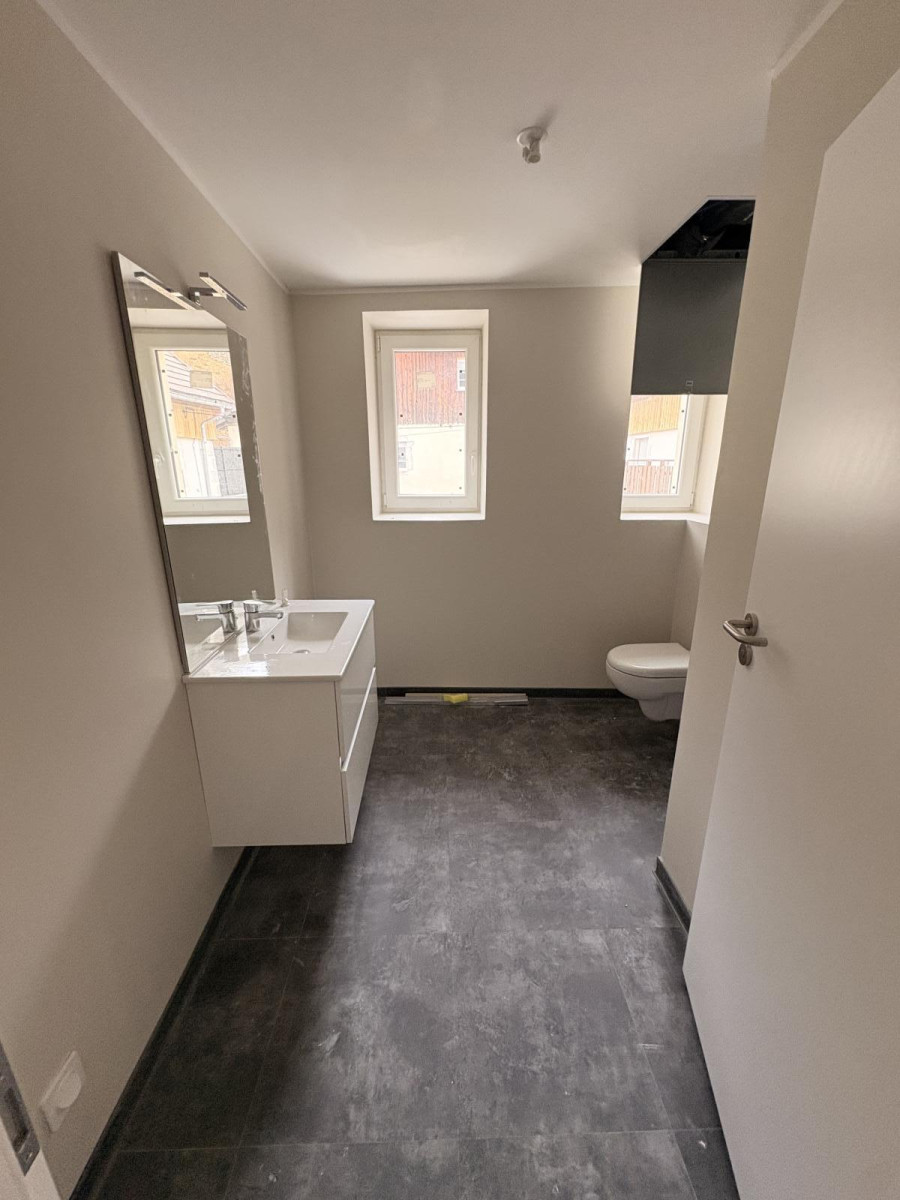 
                                                Location
                                                 T2 rénové