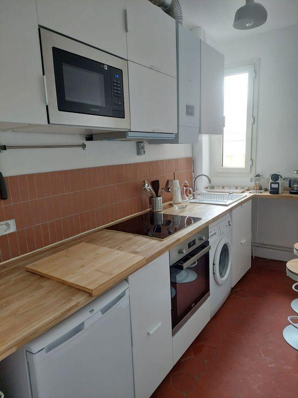 
                                                Location
                                                 T2 rénové et meublé - 17ème