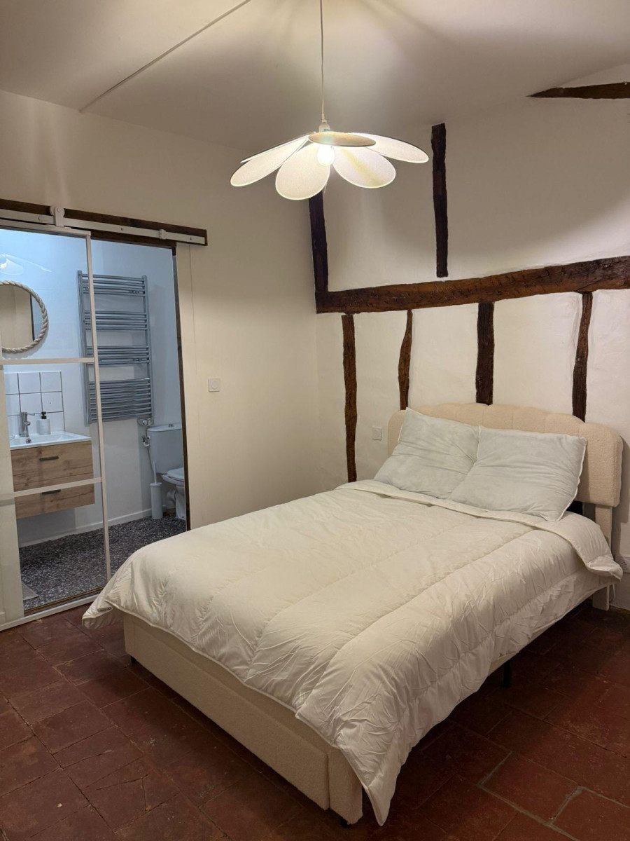 
                                                Location
                                                 T2 rénové - Plein Centre-ville de Castres