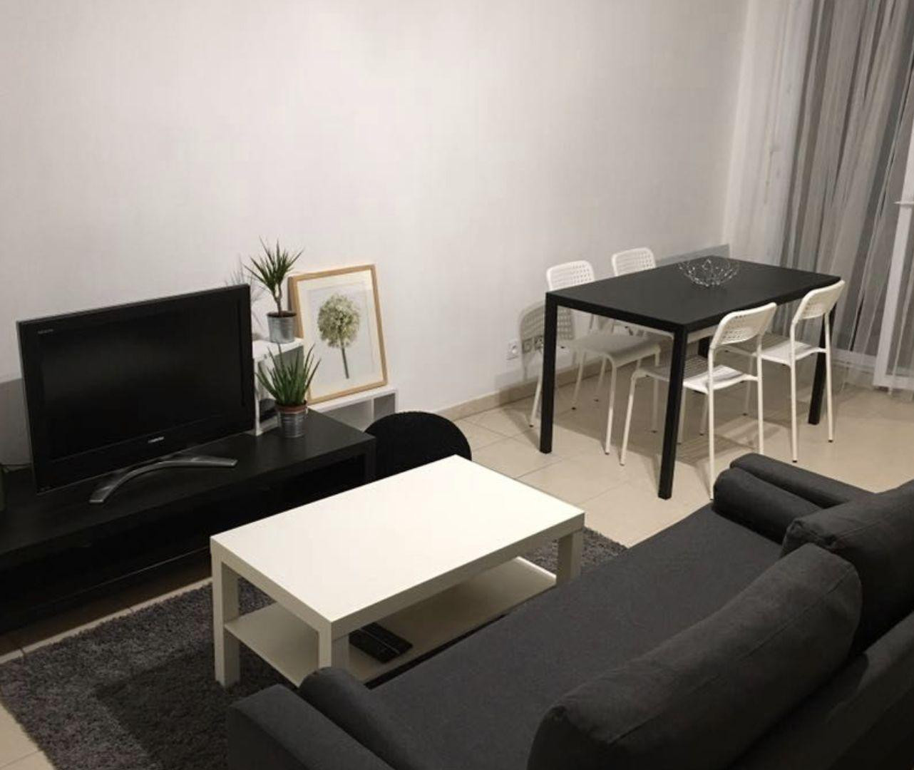 
                                                Location
                                                 T2 résidence calme et sécurisée
